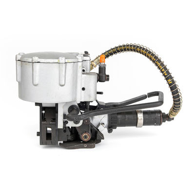 comprare Un pulsante 4,2 m/min Strumento di cingolazione in acciaio 32 mm Banda Pneumatica Strapping Machine in acciaio online manufacture