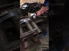 Strumento di imballaggio manuale KZS-32 con sigillante pneumatico macchina di imballaggio a cinghia in acciaio